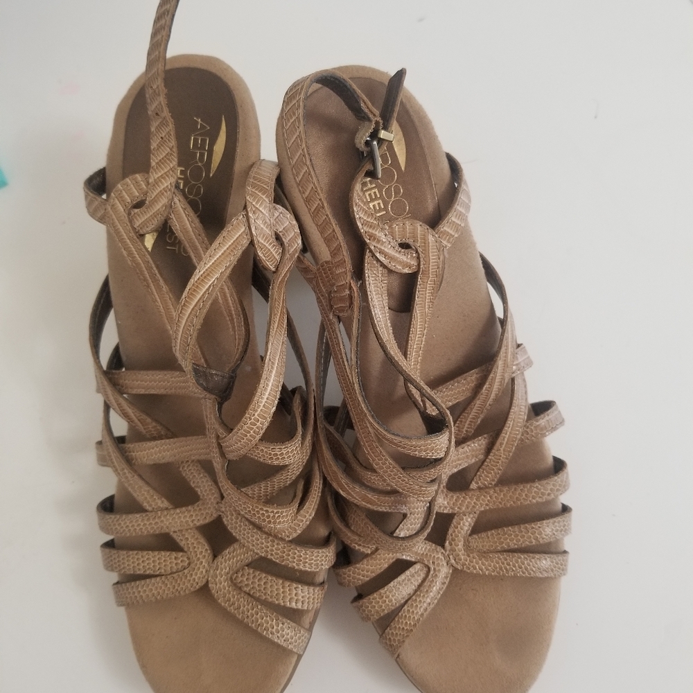 Aerosoles Cottage House Light Brown Snake Memory Foam Sandals